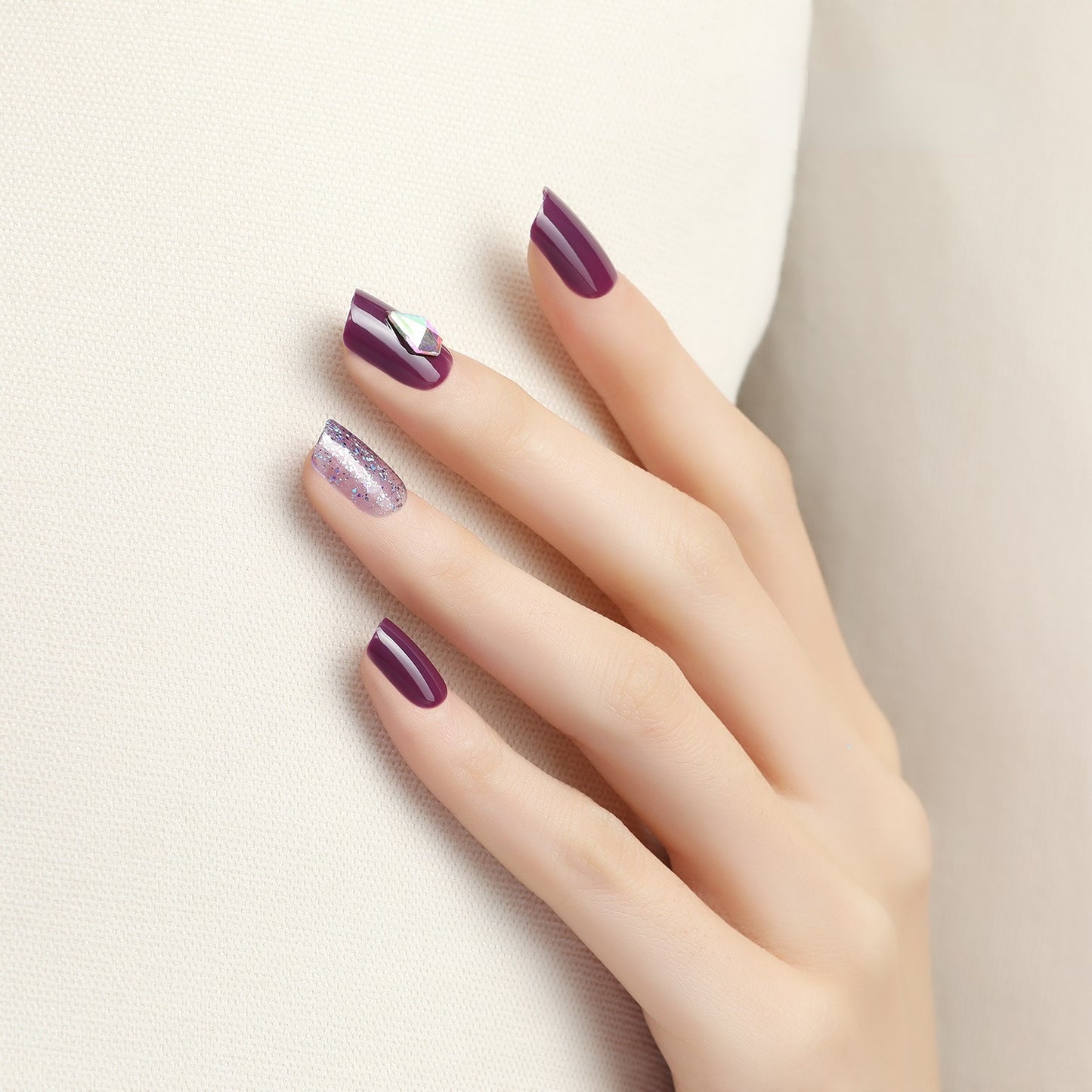 30 Pcs Short Nails 3D Acrylic Press on Nails French Purple Color Design Nails for Women